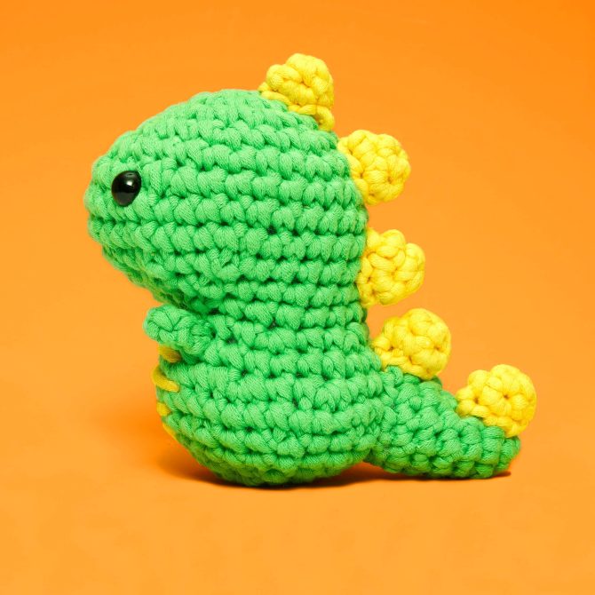 Fred the Dinosaur Crochet Kit - Image 2